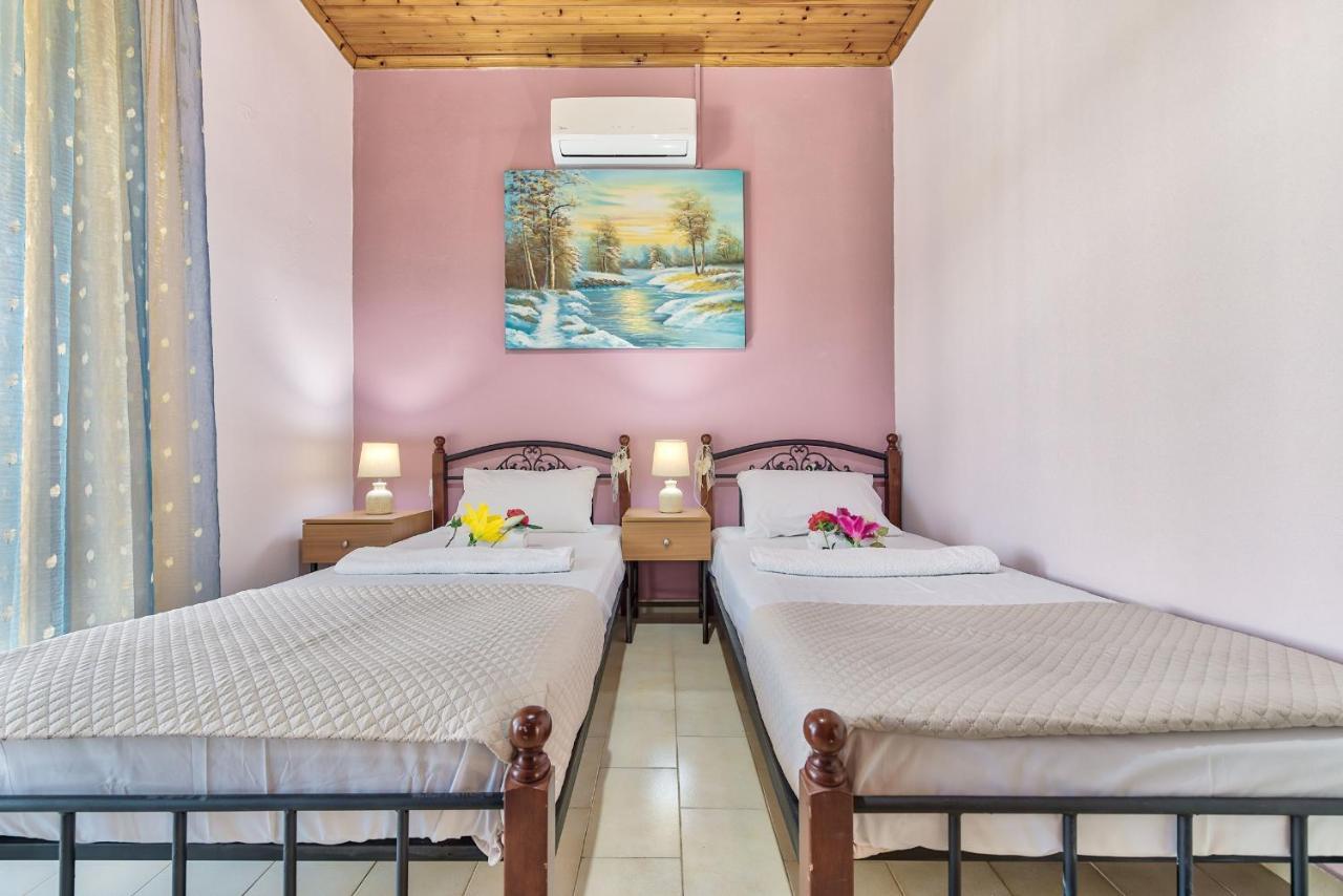 Toscana Villas Gaitani ภายนอก รูปภาพ