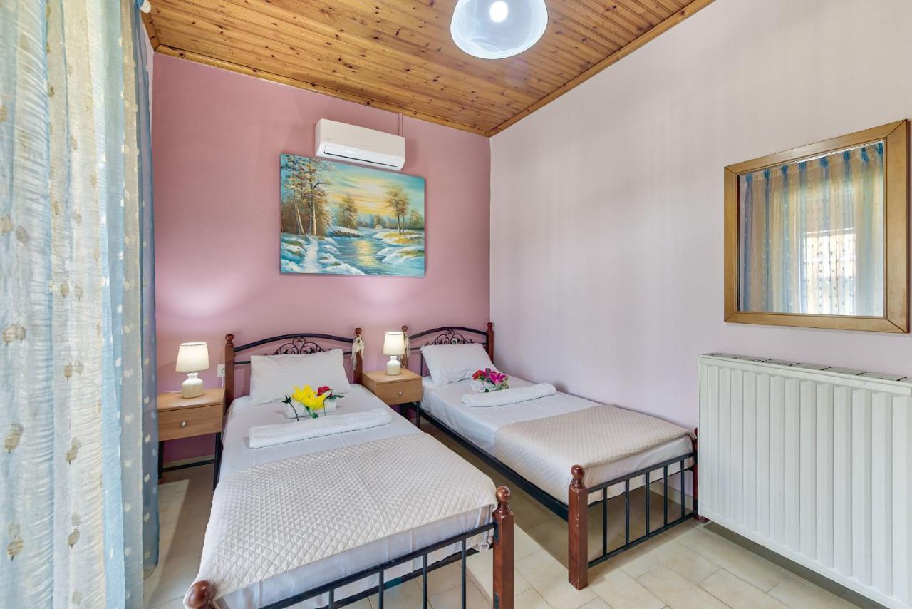 Toscana Villas Gaitani ภายนอก รูปภาพ