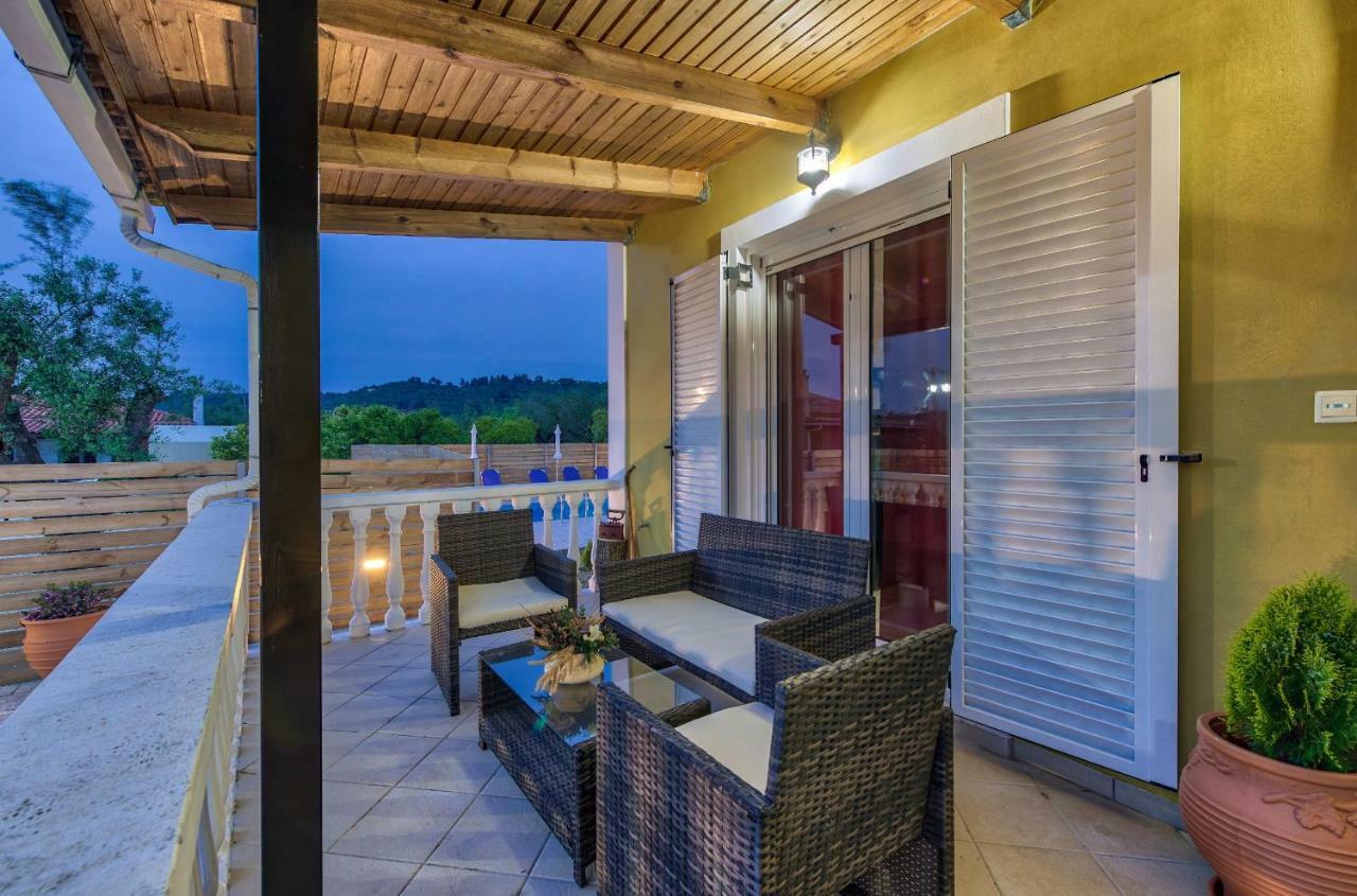 Toscana Villas Gaitani ภายนอก รูปภาพ